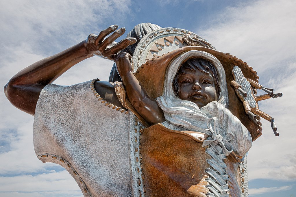14 - SEDONA - RAPPRESENTAZIONE MATERNITA' TRIBU' NAVAJO.jpg